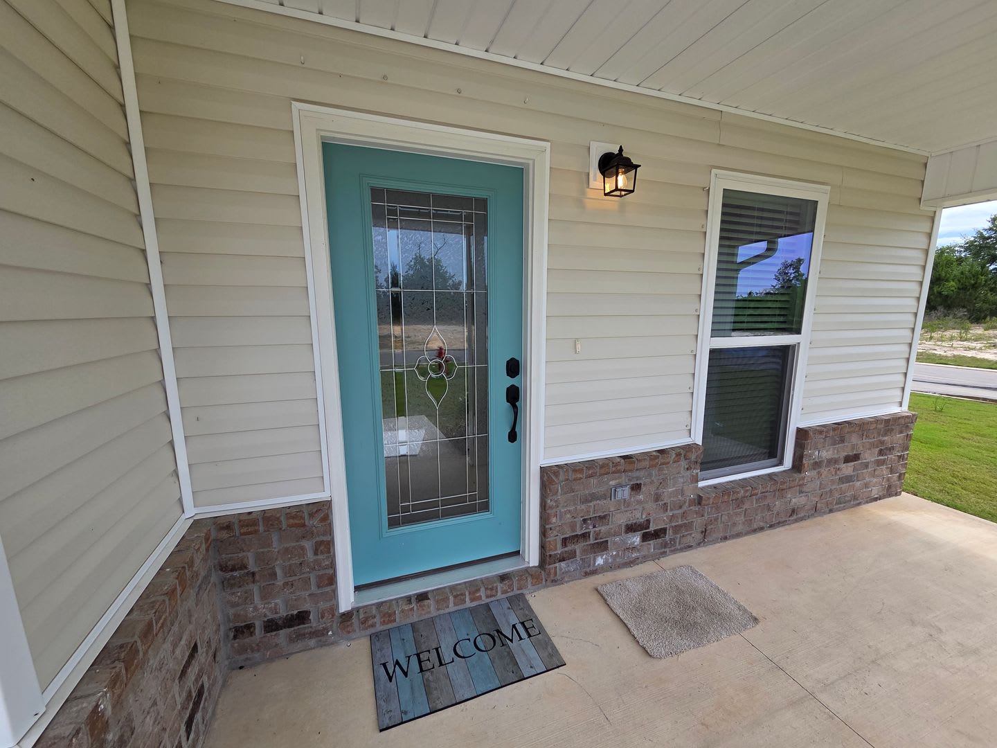Newly Built, 3Bed/2Ba in Fox Glenn! *1/2 OFF Security Deposit for A-D Military!* – photo 2