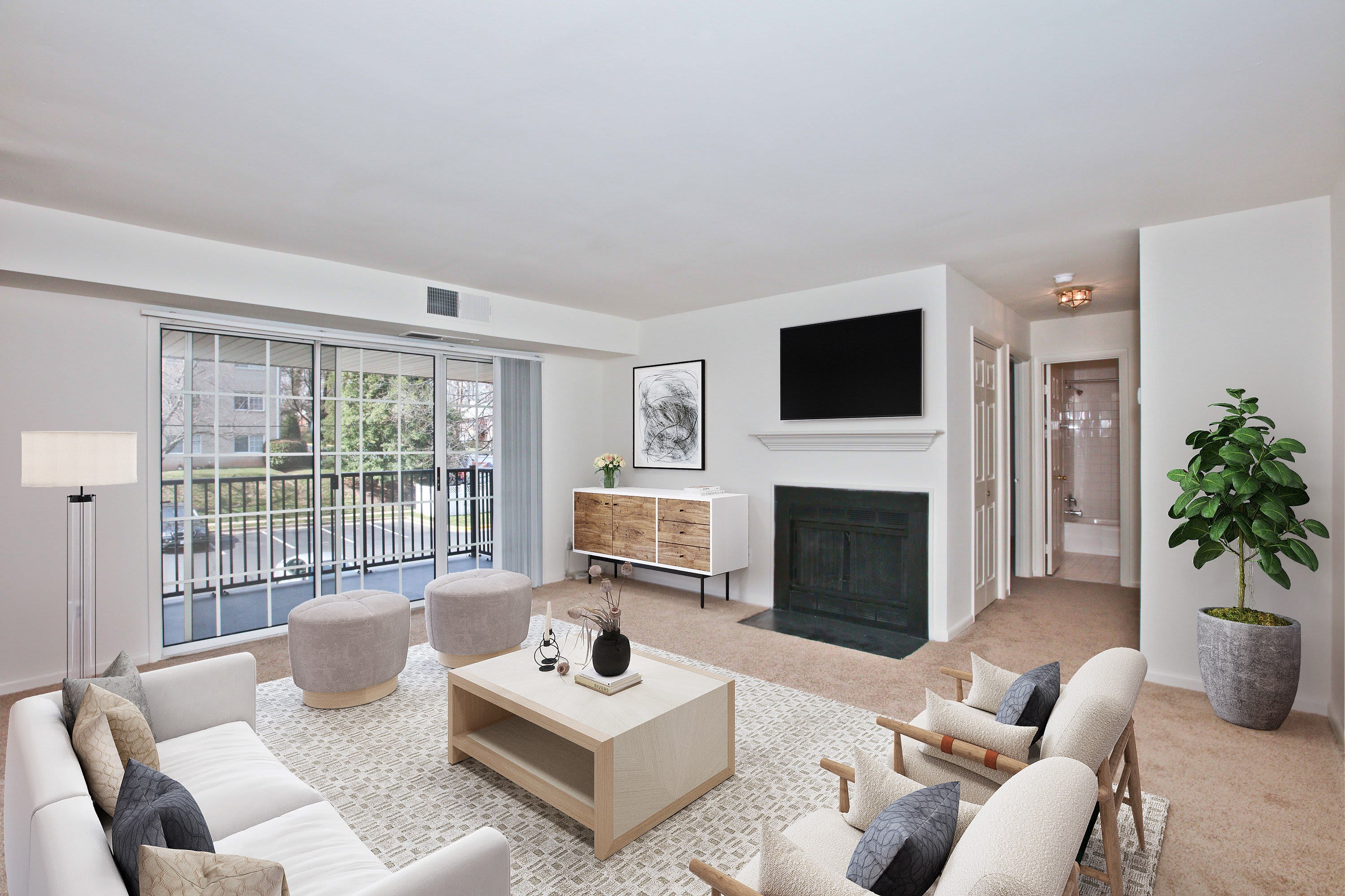 Fairfax Square – photo 3