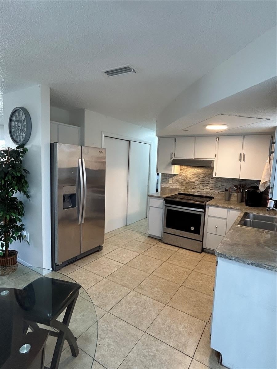 7808 OSTEEN Road – photo 5