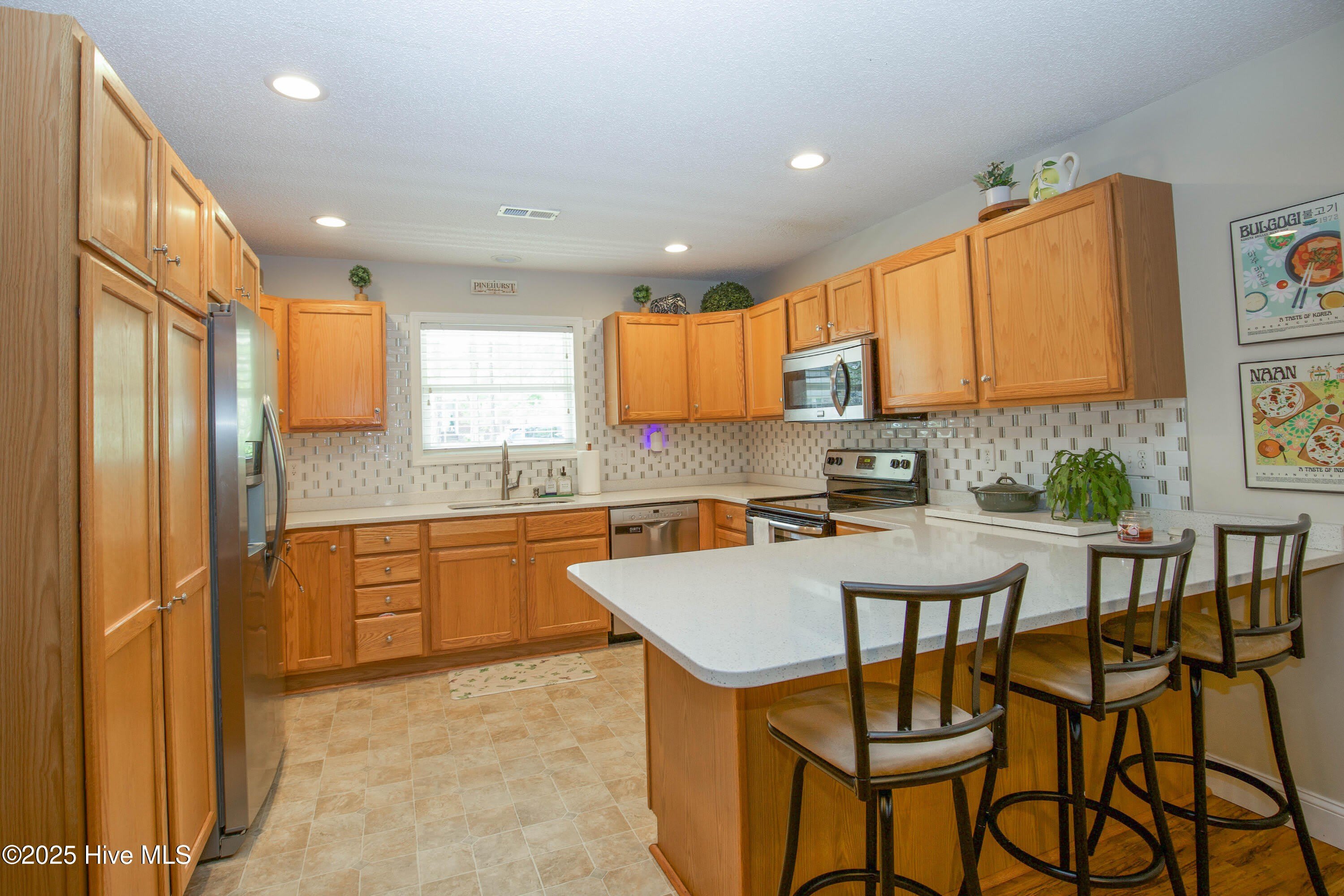 225 Adams Circle – photo 5