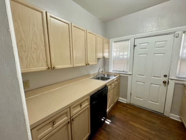 2504 Park Street #3 – photo 5
