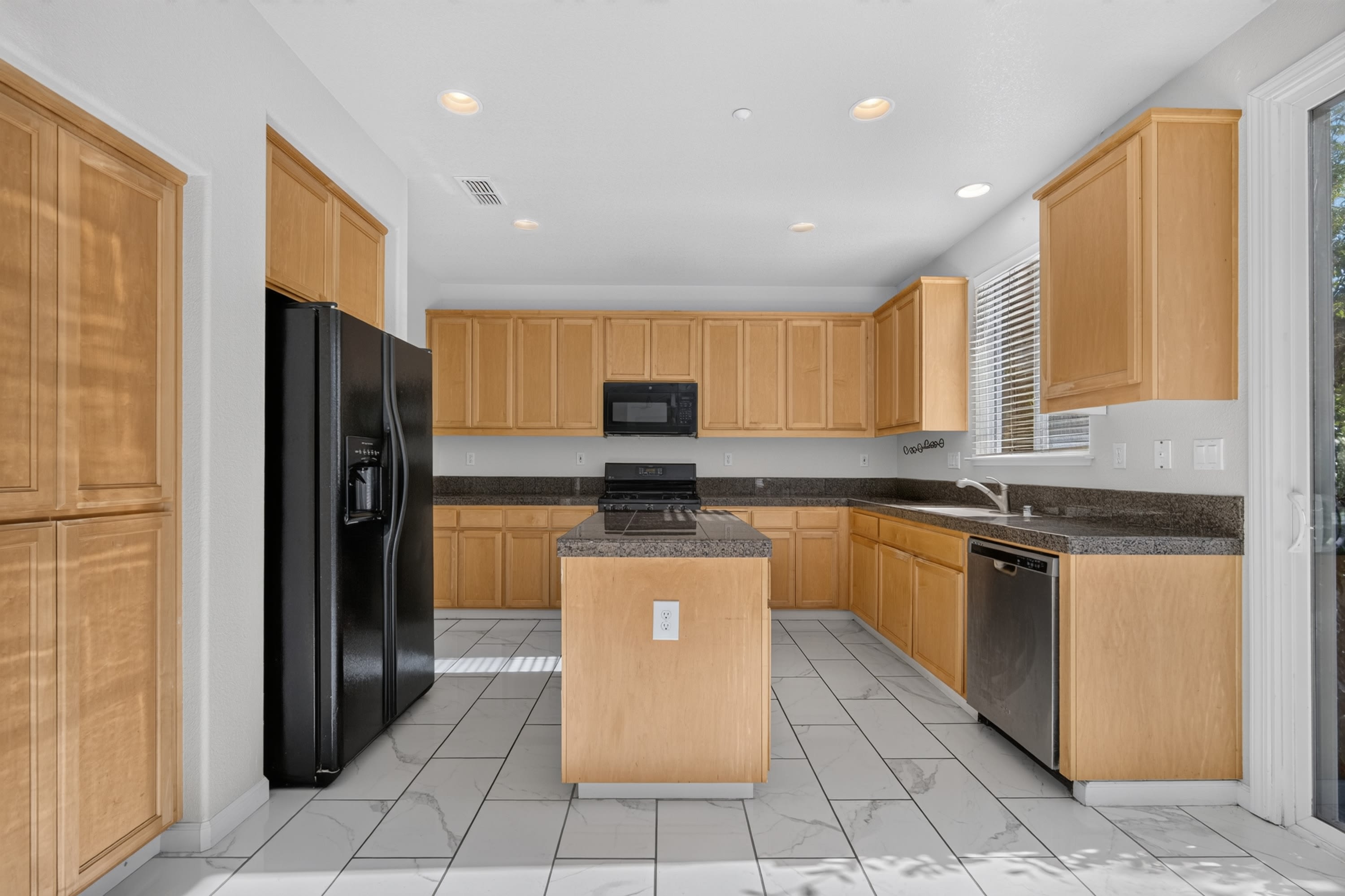 5858 Hazelwood Common – photo 3