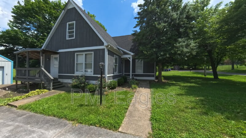 504 Willow Lane – photo 5