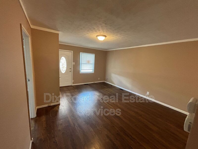 93 Van Buren Drive – photo 5