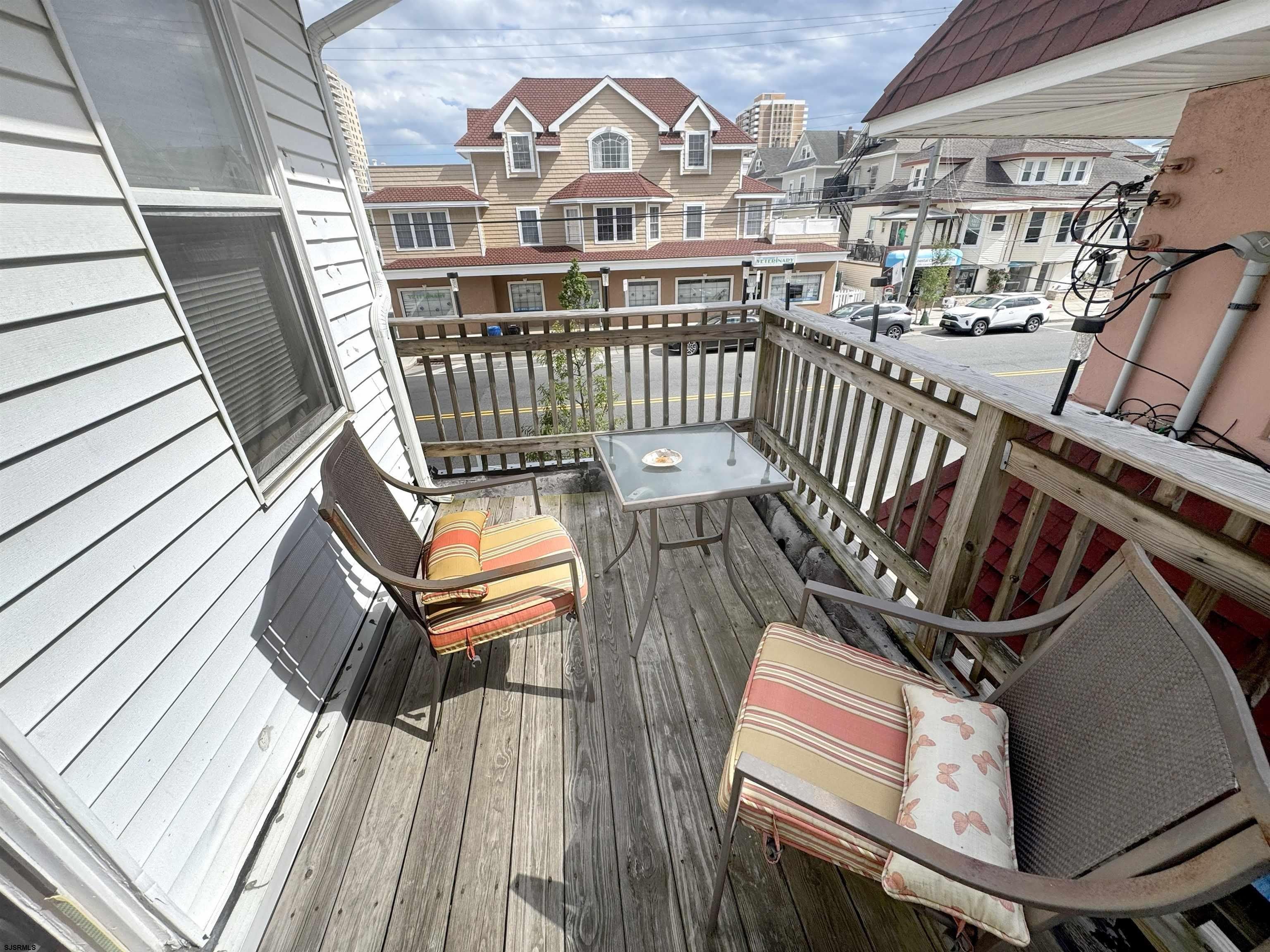 5101 Ventnor Avenue – photo 4