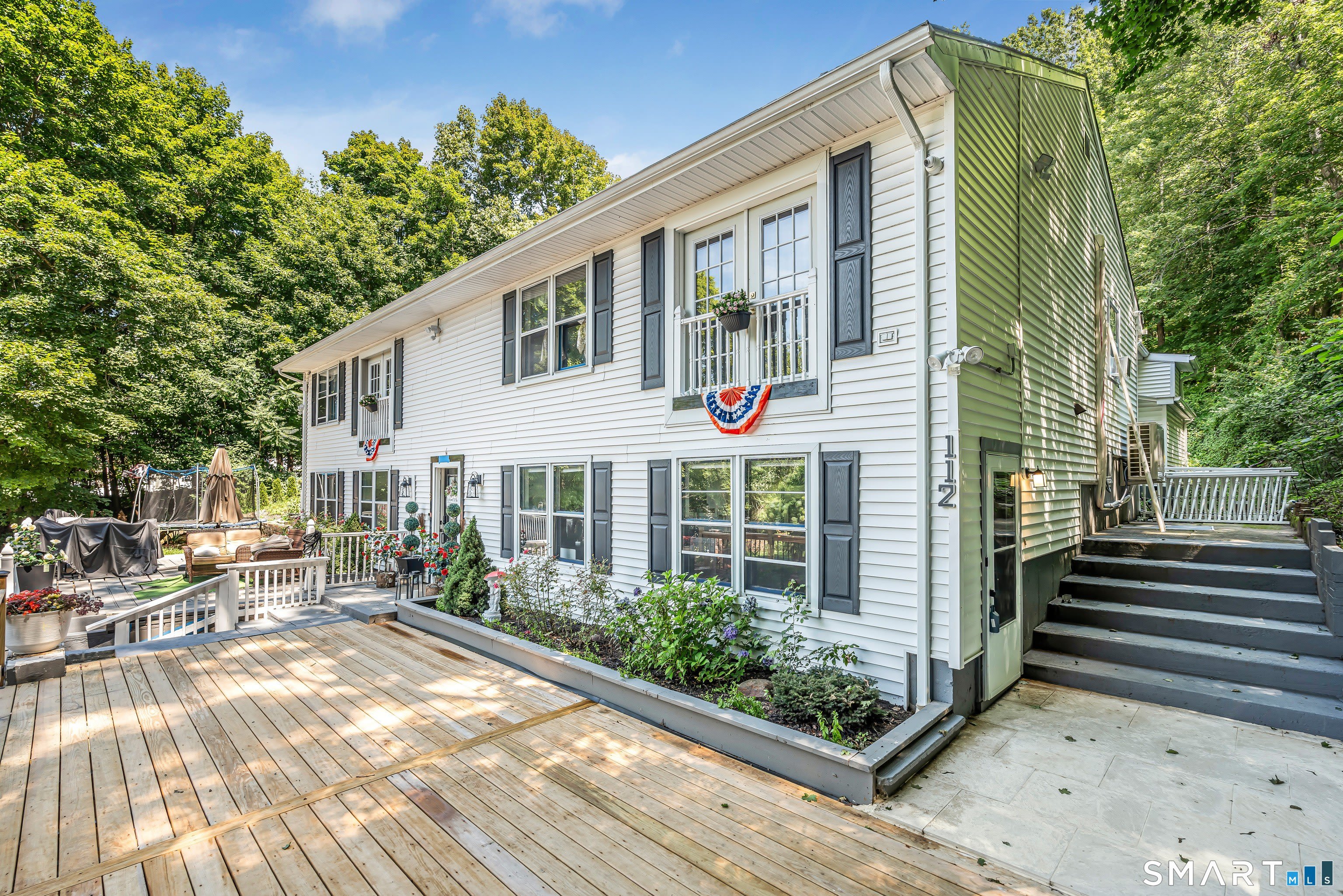 112 Woodbine Street – photo 4
