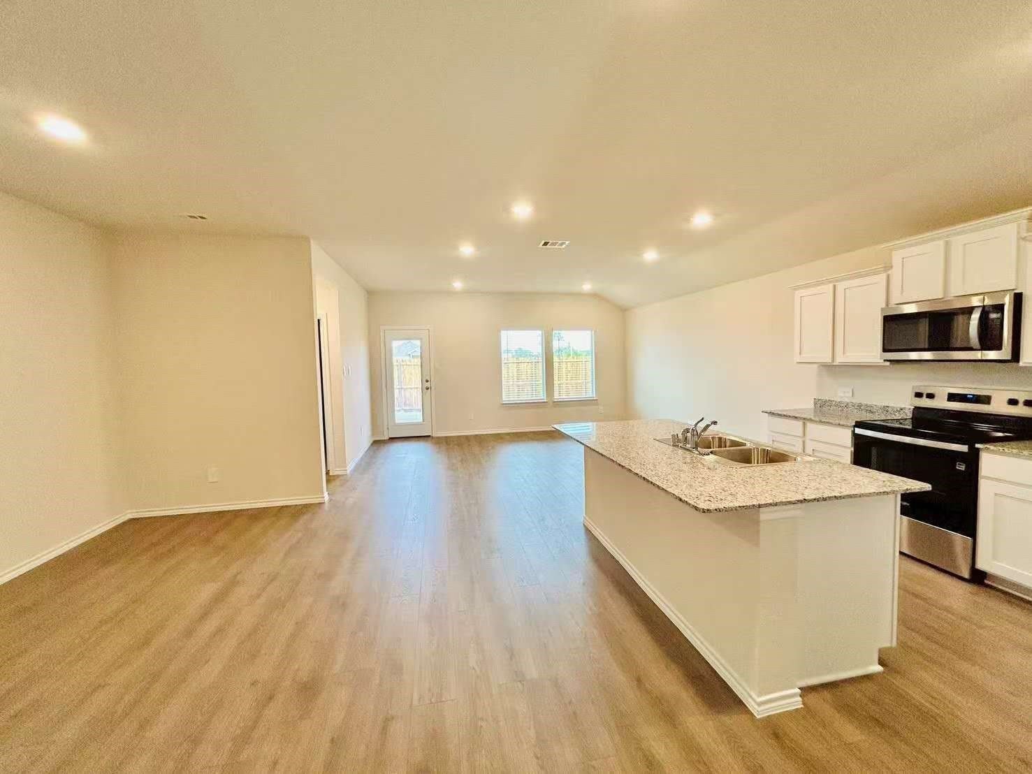 3431 Rendezvous Way – photo 5
