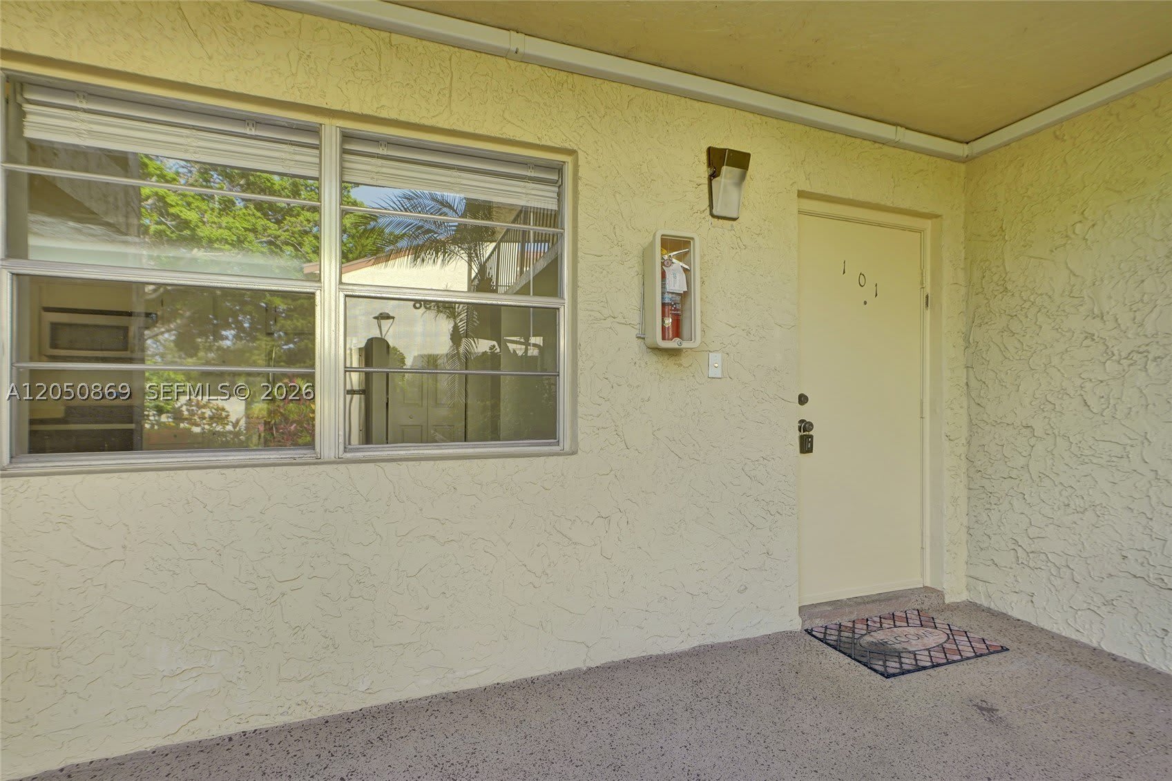 8798 Holly Ct – photo 2
