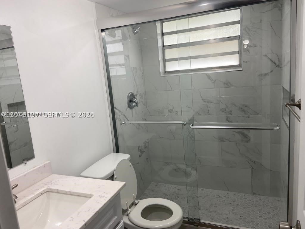 1333 E Hallandale Beach Blvd – photo 5