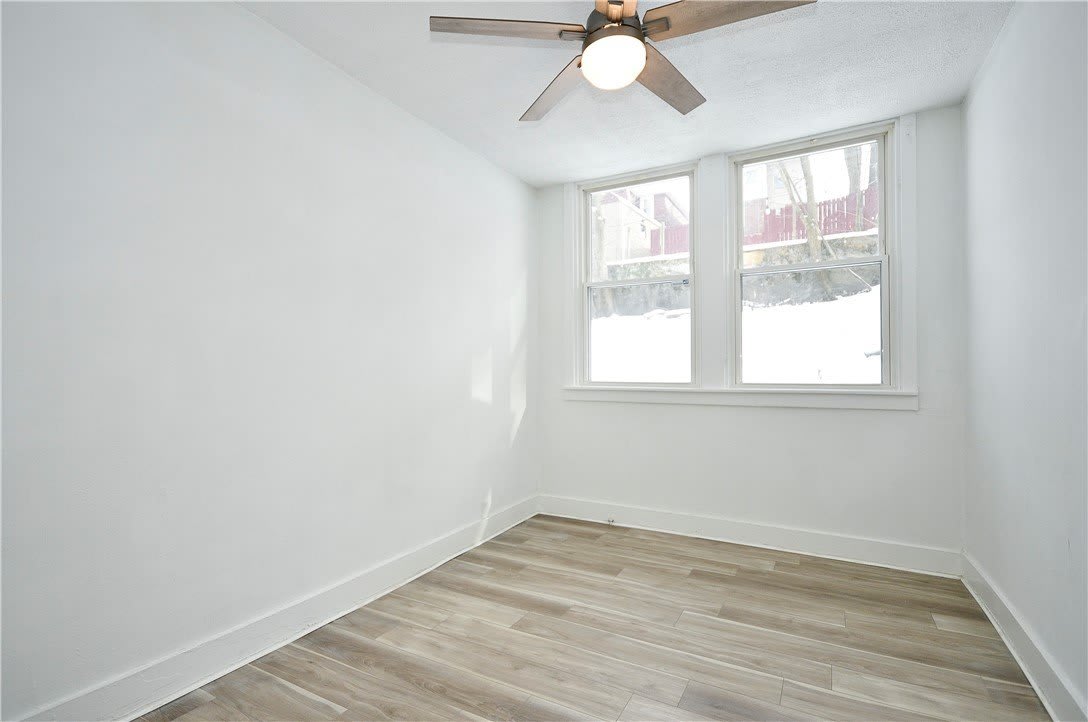 2611 Voelkel Ave – photo 3