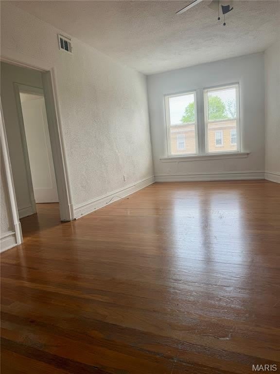 7355 Lindell Boulevard – photo 2