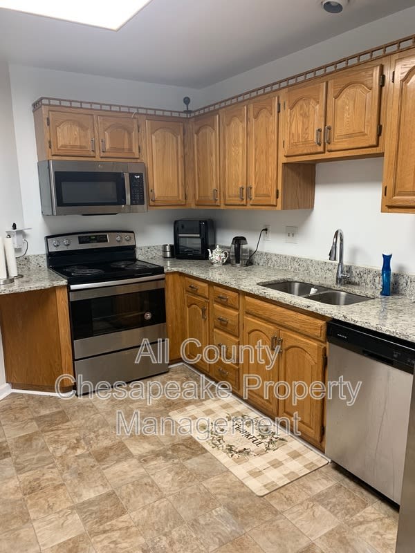 949 Whispering Ridge Ln – photo 4