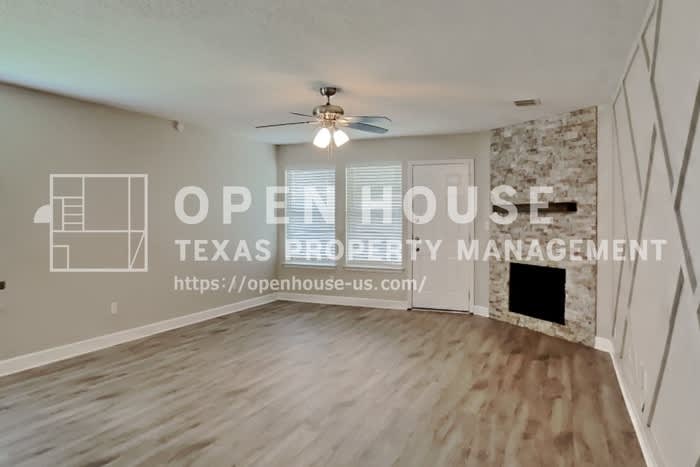 1022 Halifax Lane – photo 5