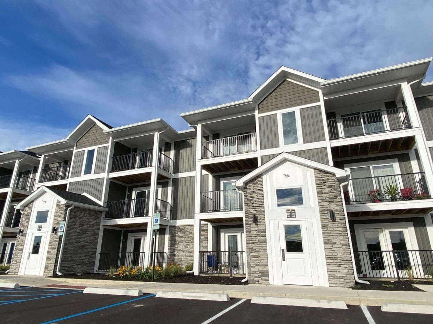 Amelia Place Apartments – photo 4