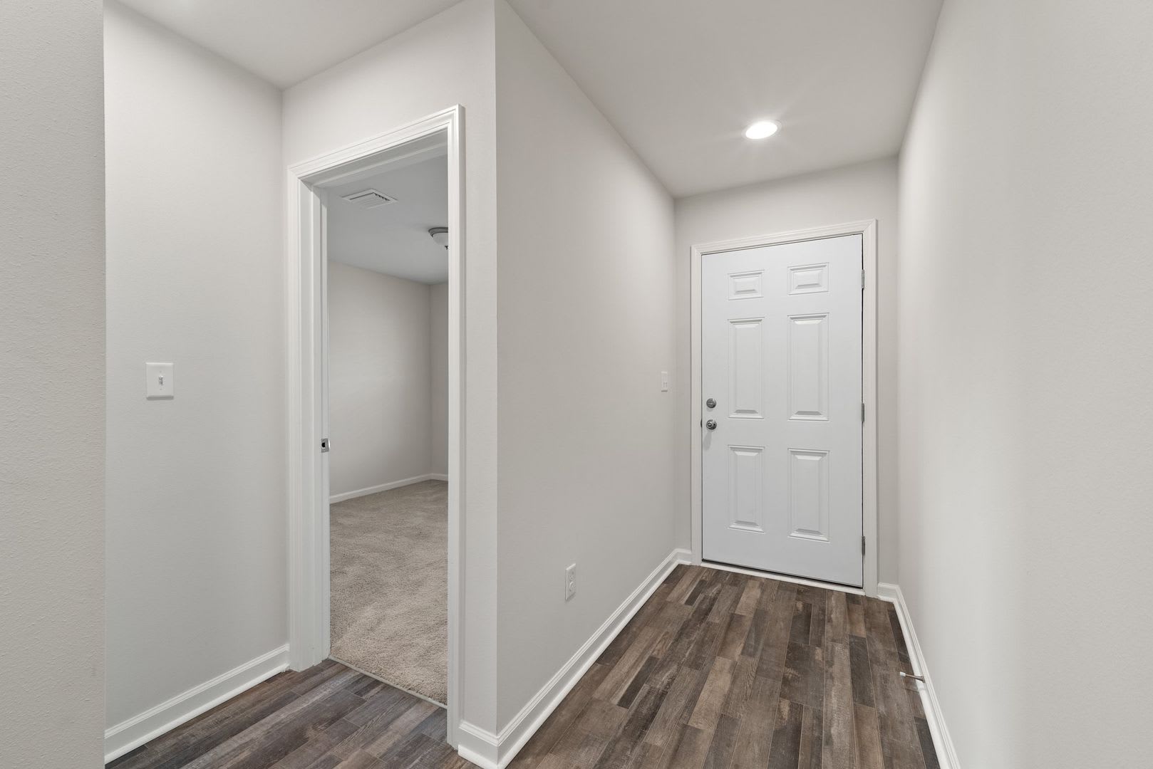 664 Whispering Creek Ave – photo 3