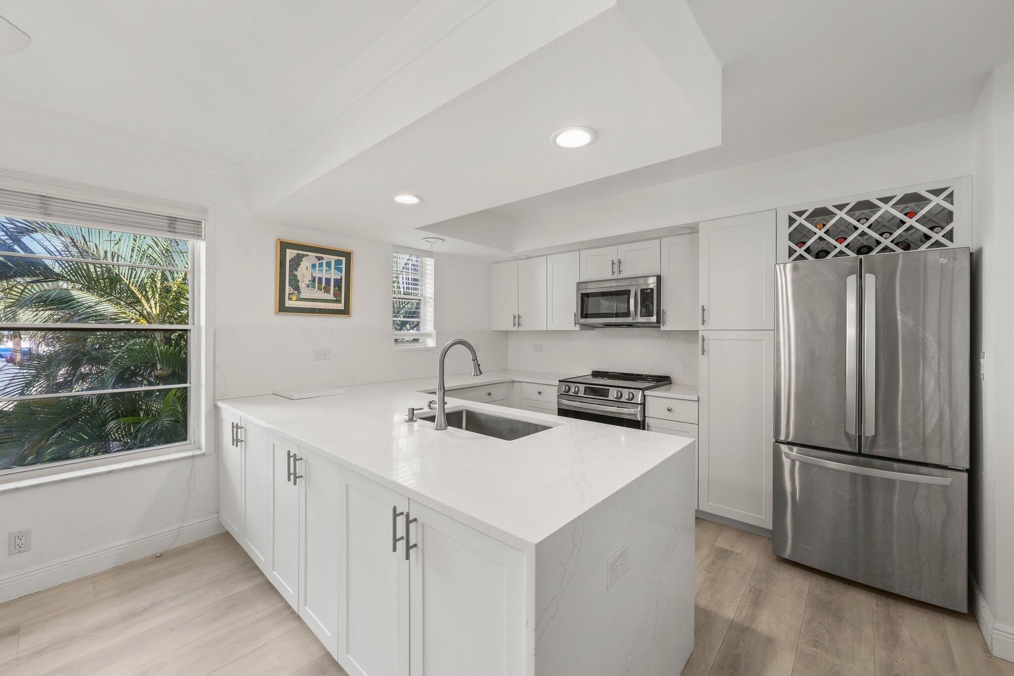 664 Forsyth Street – photo 5