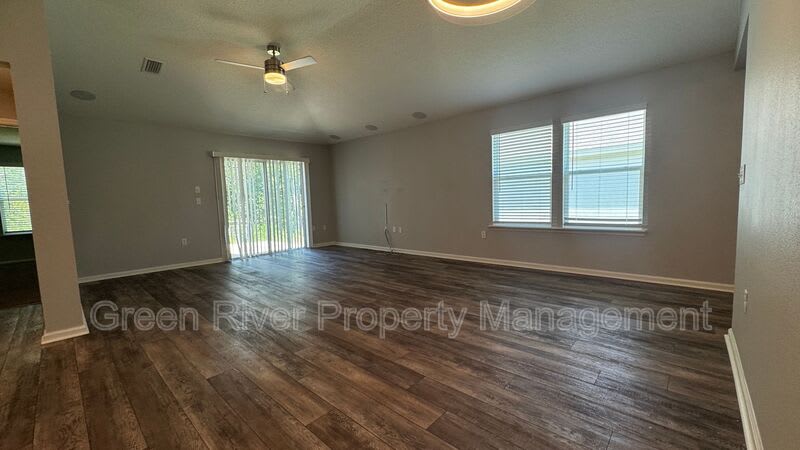 1723 Carter Landing Boulevard – photo 3