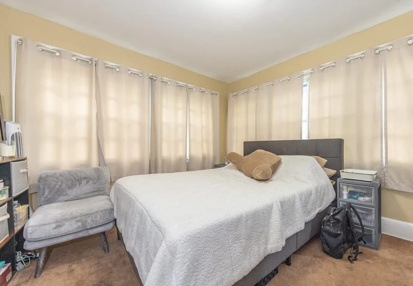 2460 Euclid Heights Boulevard – photo 2