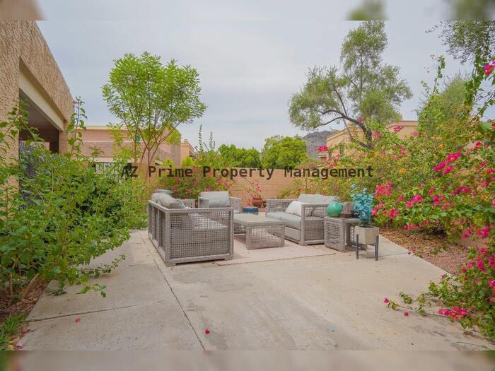 10407 North 10th Place – photo 4