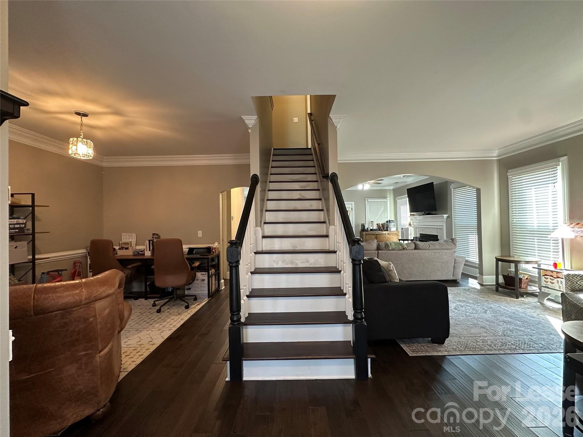 819 Stargard Court – photo 3