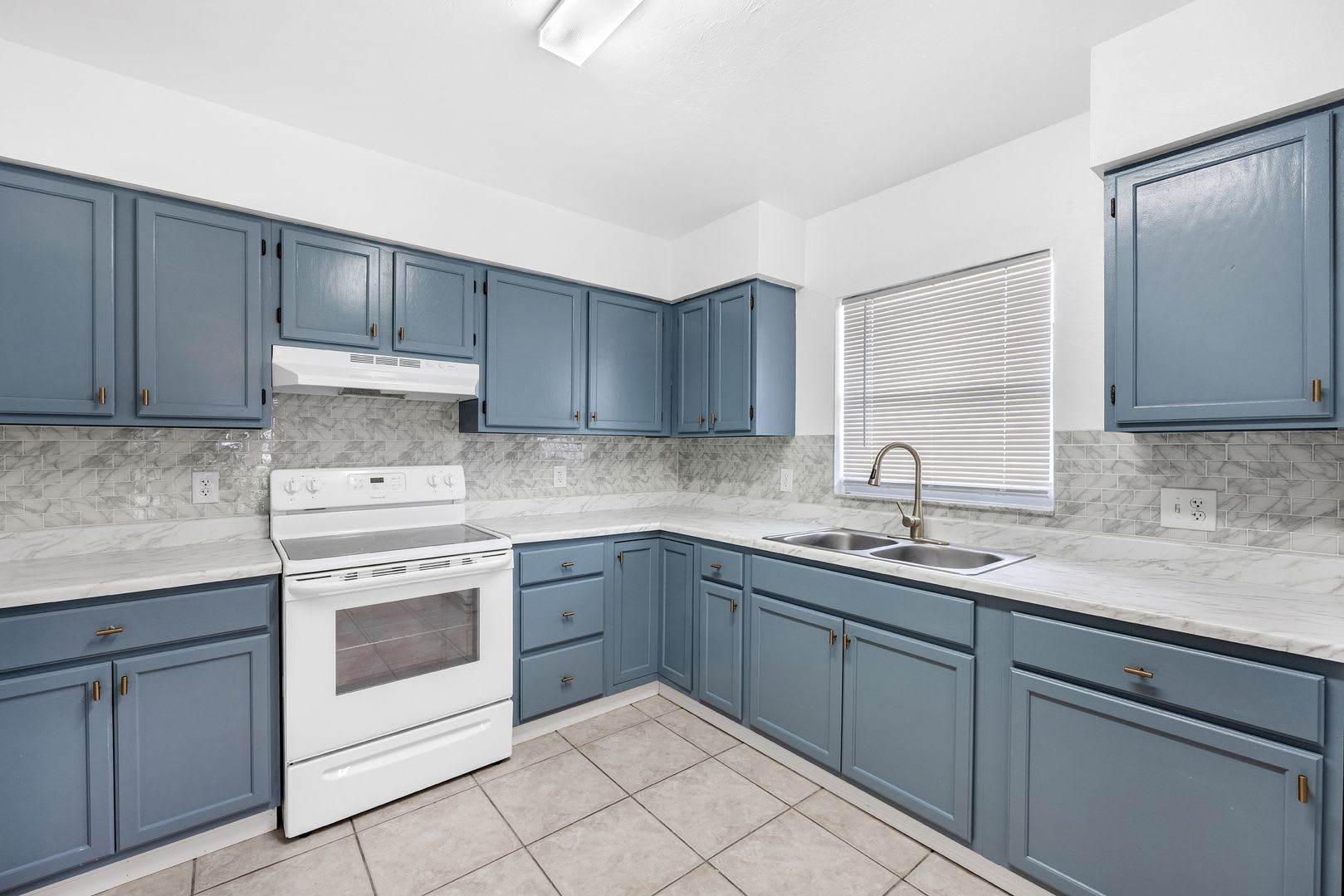 Two Bedroom Duplex in Bonita Springs – photo 1