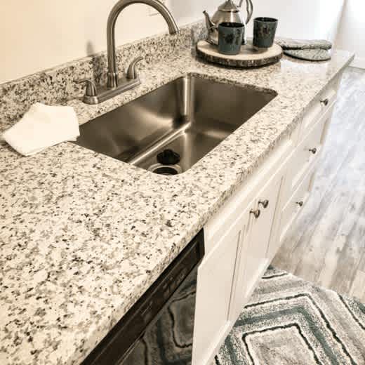 Michael Manor Apartments – photo 4
