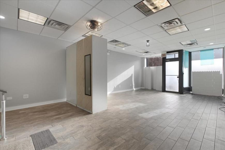 1338 W Irving Park Rd – photo 4