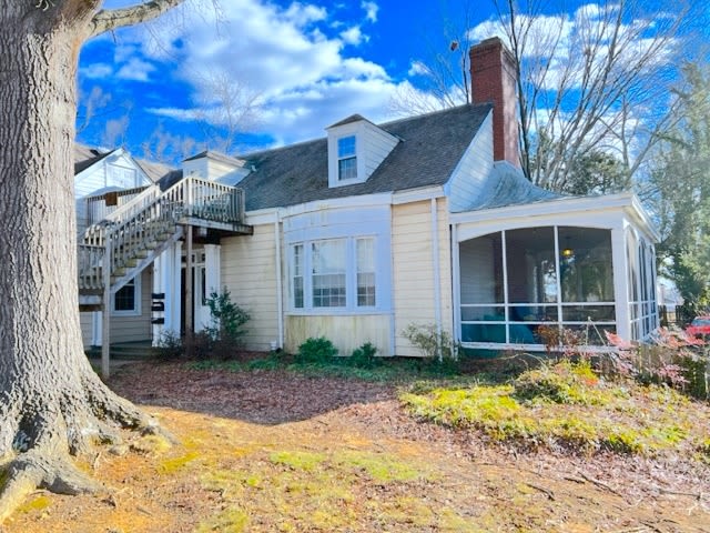 110 Grove Street – photo 3