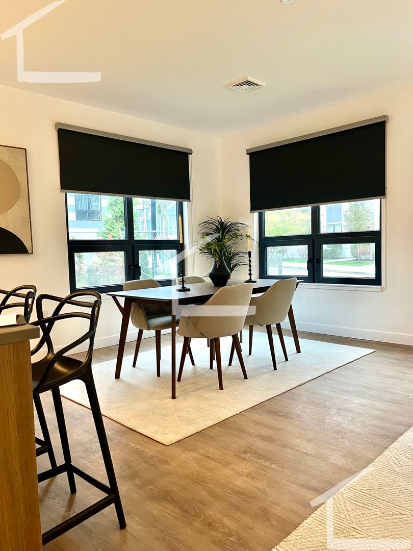 Luxury Living In West Roxbury 2 Bed 2 Bath – photo 5
