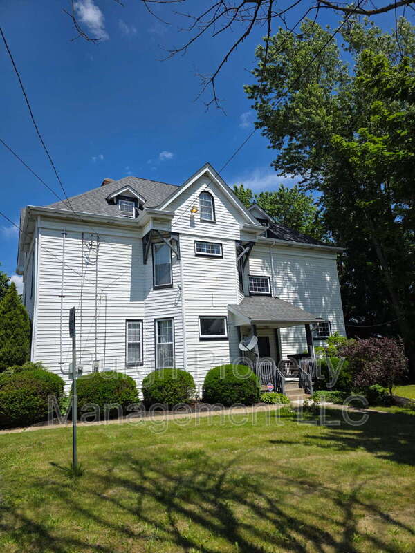 502 Walnut Ave – photo 1