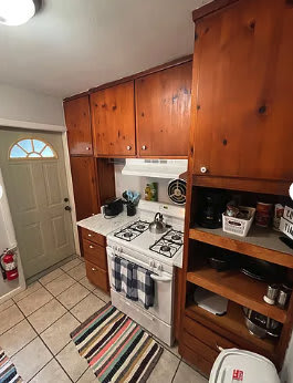 1239 NW 9th AveA – photo 3