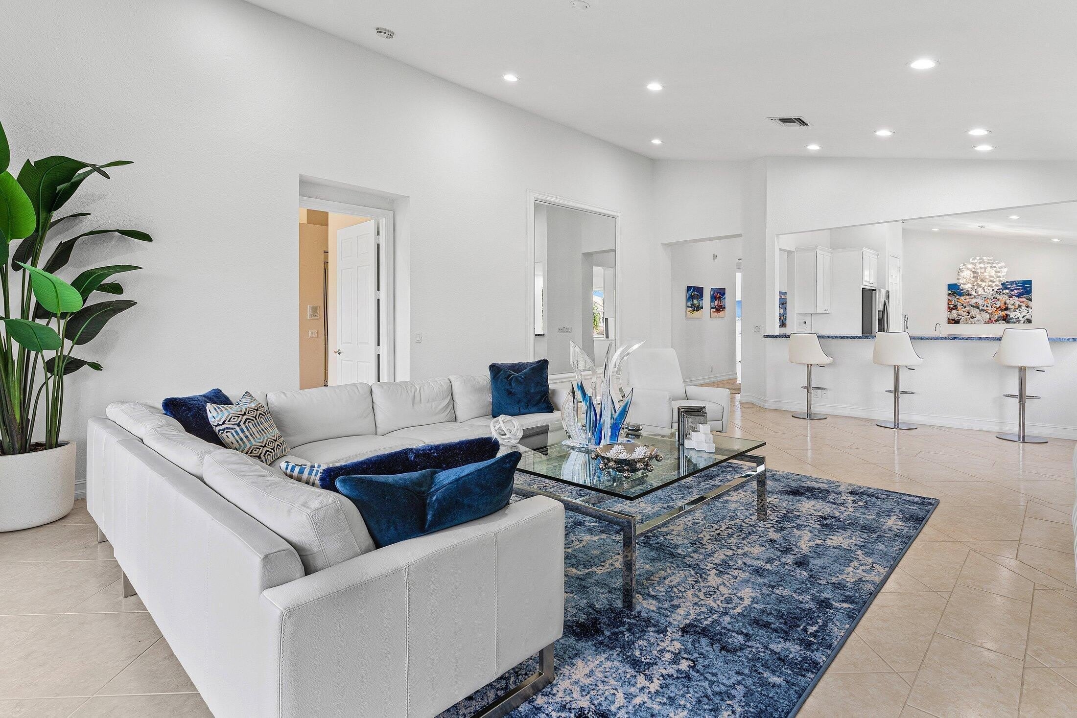 6309 Graycliff Drive – photo 5