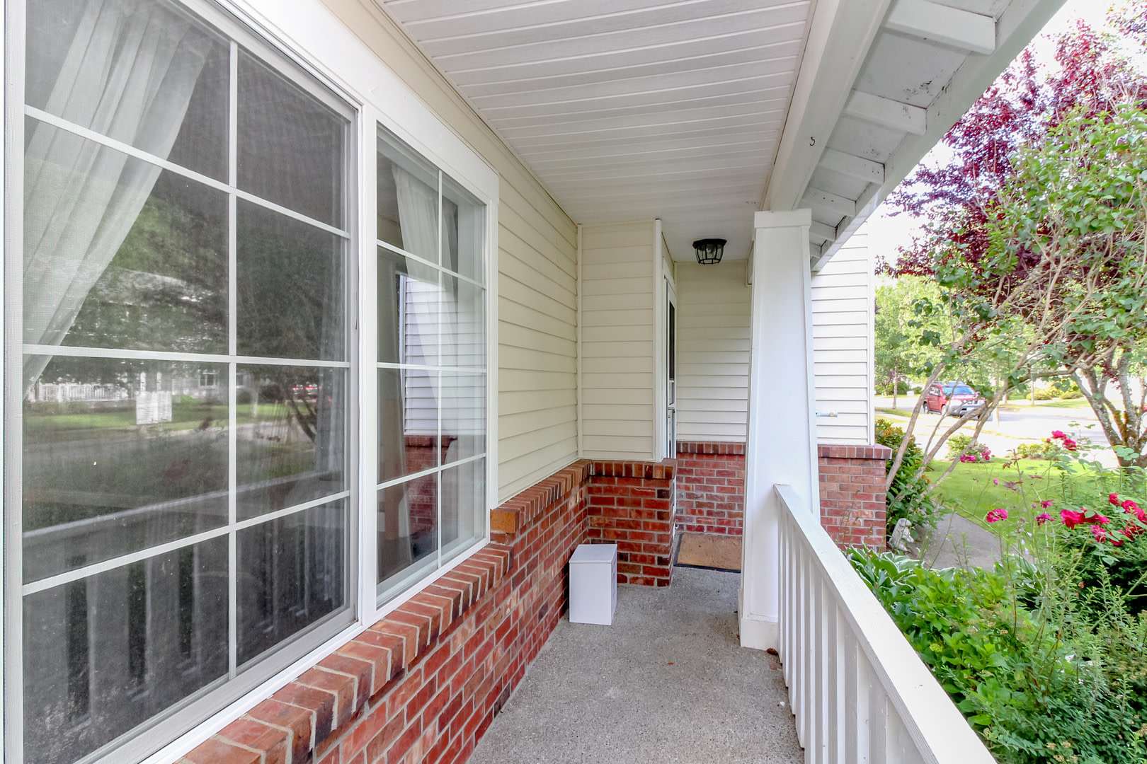 Renovated 4-BR Home with AC – photo 5