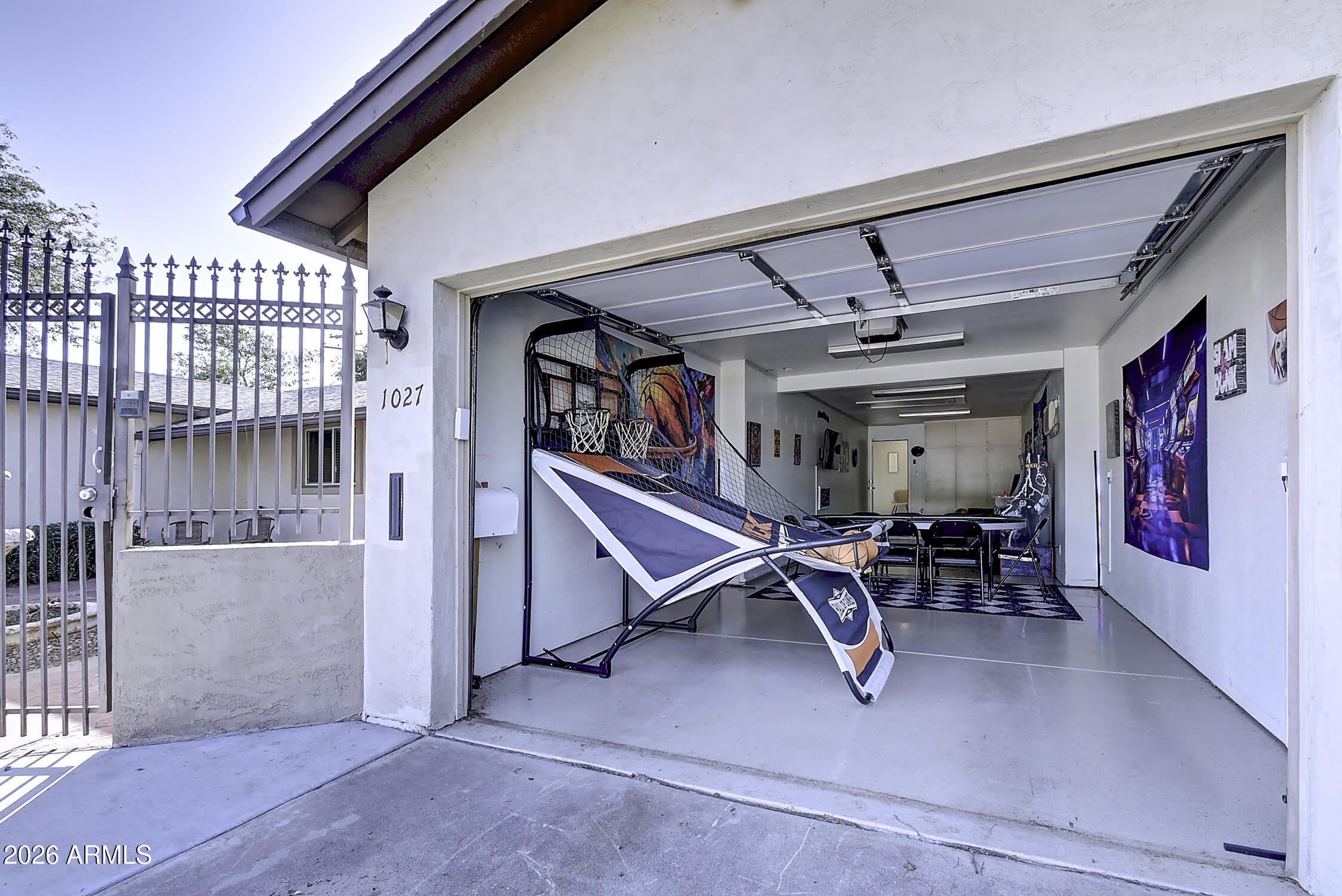 1027 W 19TH Street – photo 4