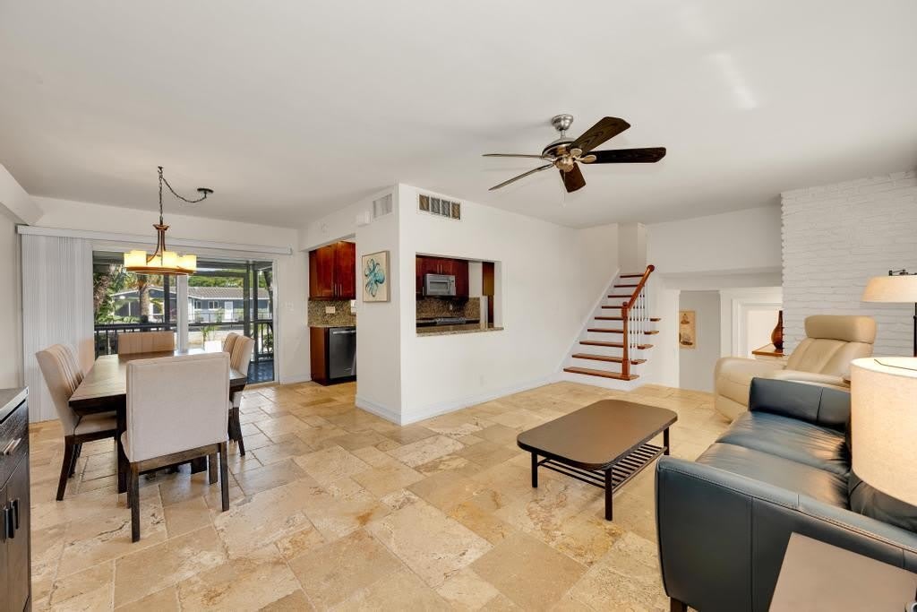 1771 NE 35th Street – photo 5