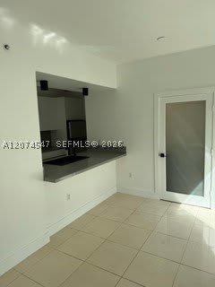 455 NE 25th St – photo 4