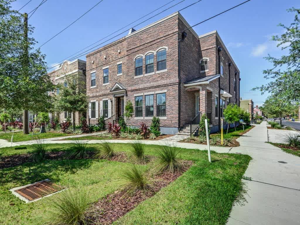 Harbor View Townhome – photo 2