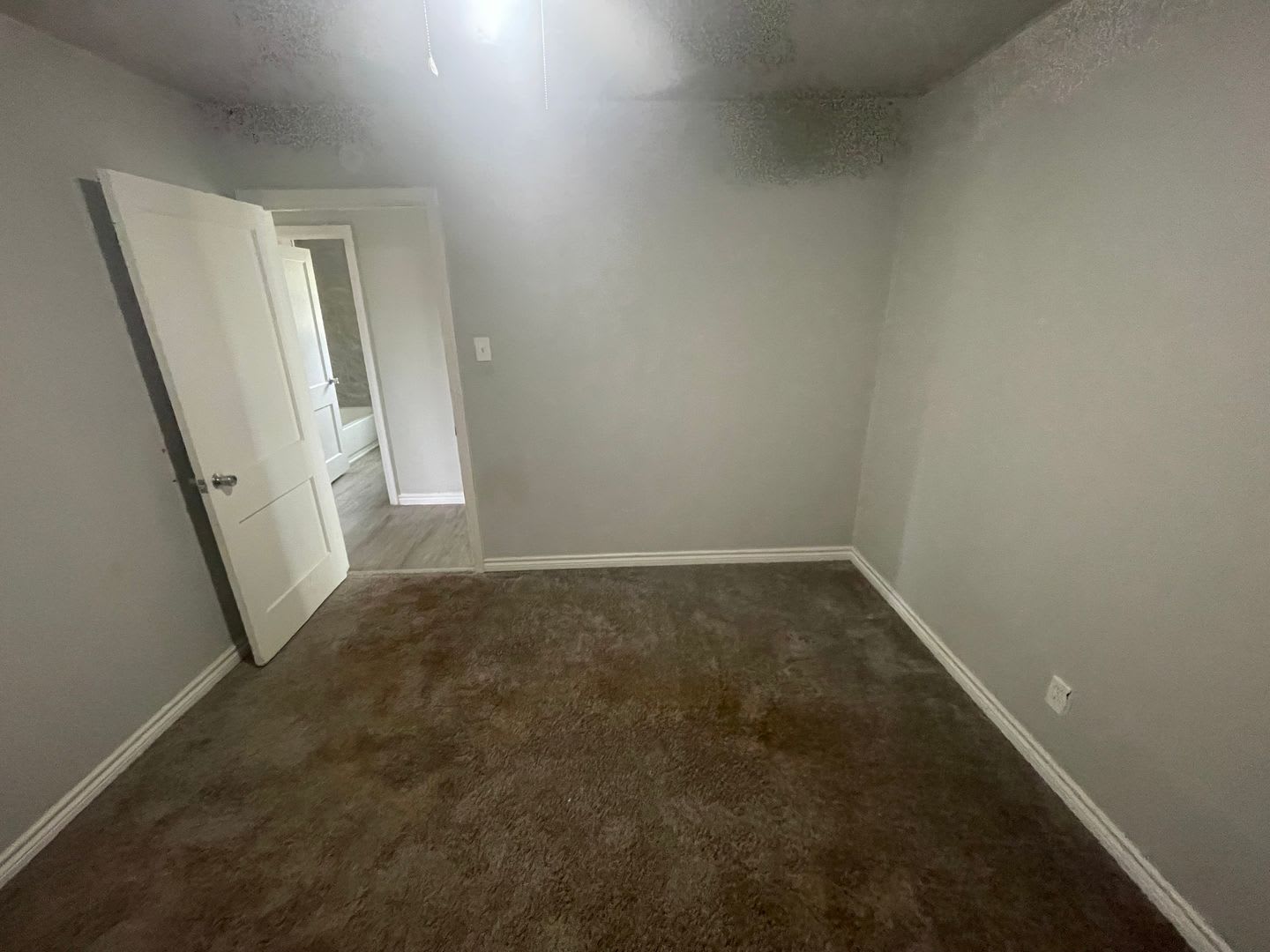 3 bedroom, 2 bath – photo 5
