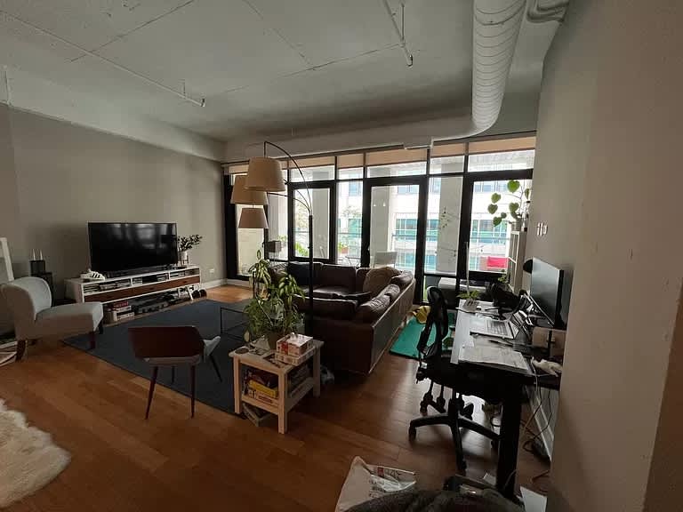 448 E Ontario St – photo 2