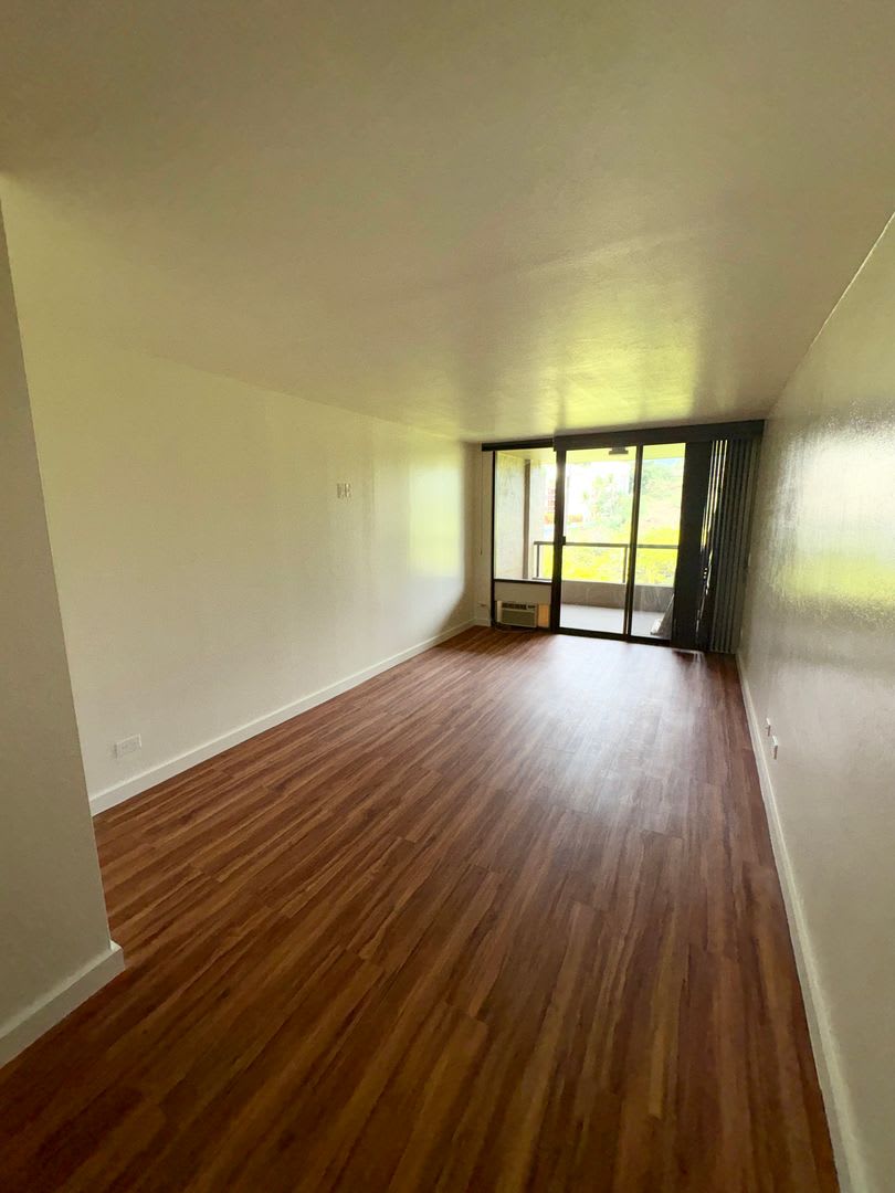 Fully Renovated 1-Bedroom, 2-Bathroom Condo in Kona Pacific – photo 5