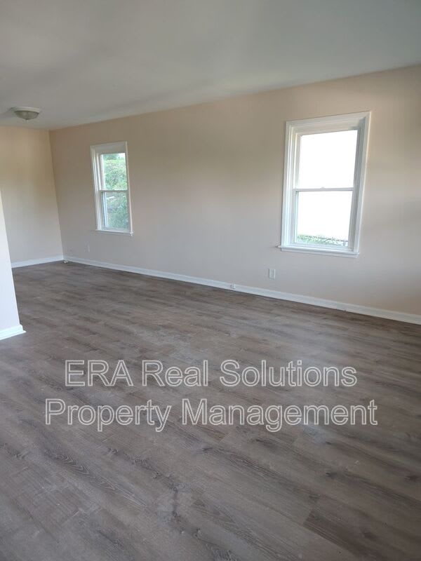 4245 Leeper St. – photo 2