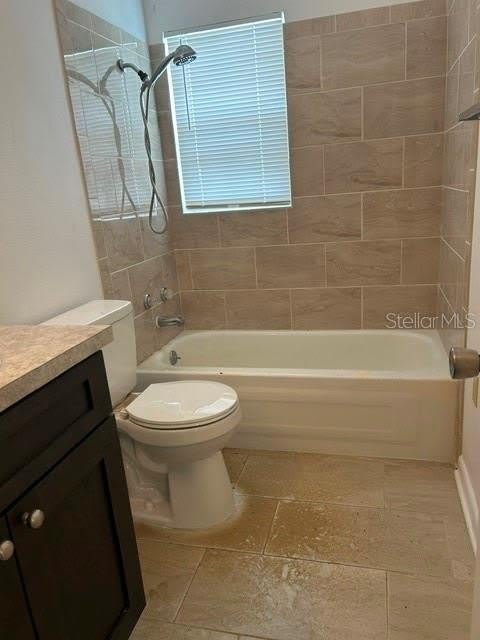 1472 N MELROSE Drive – photo 3