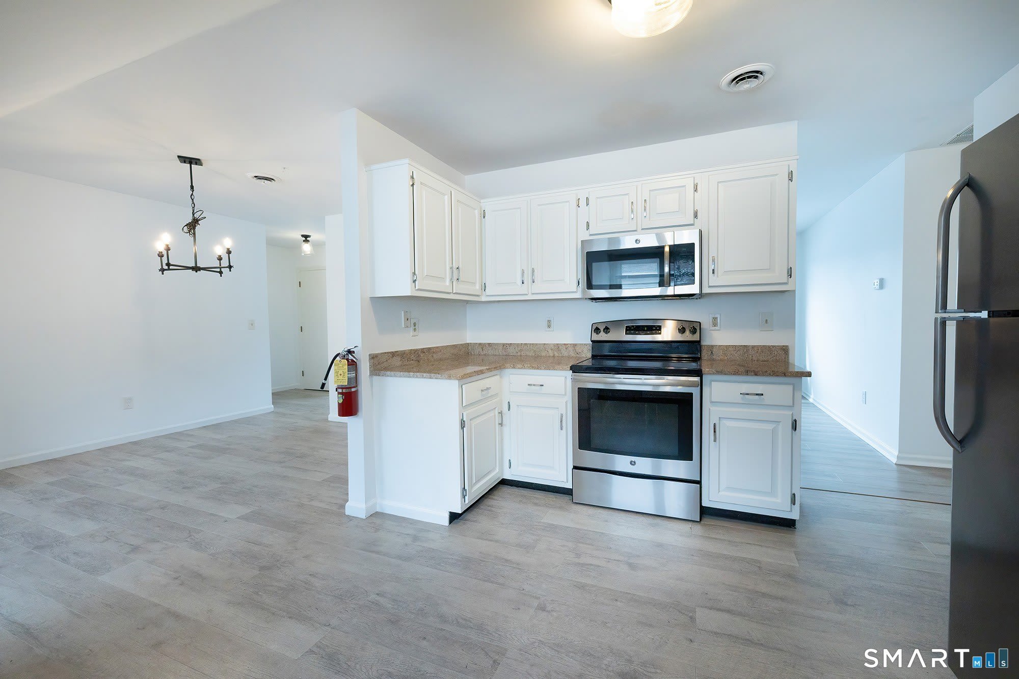 426 Main Street – photo 5