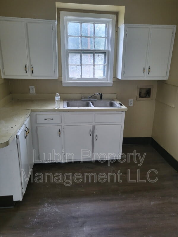 1968 Belmar St – photo 5