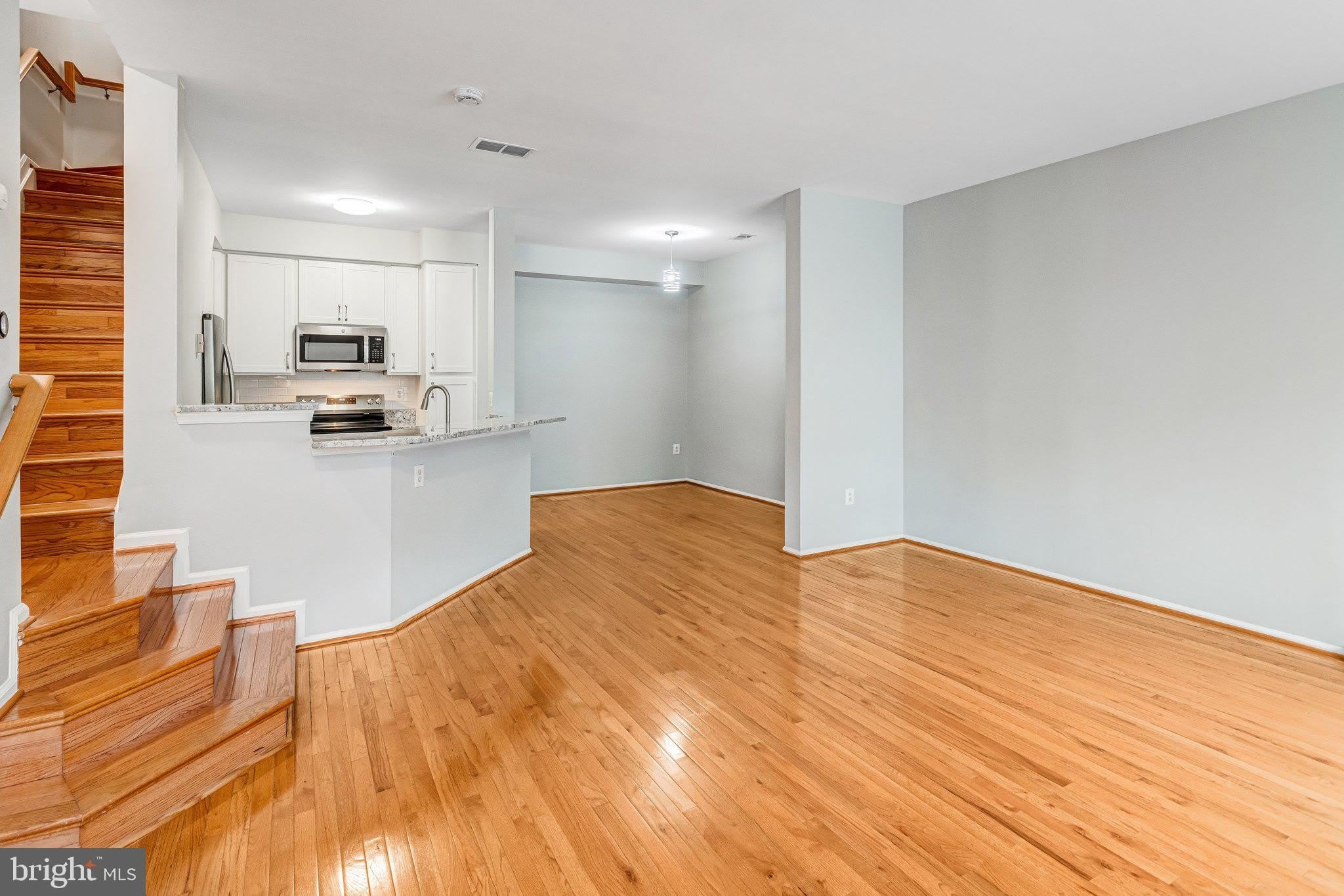 8315 SANDERLING Way – photo 4