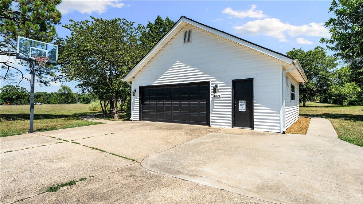 4301 SW 2nd Street – photo 5
