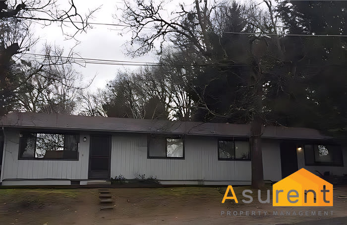 1102 Northwest E Street – photo 2
