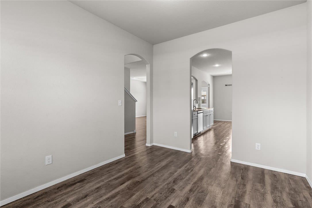 2503 Hickory Wood Avenue – photo 4