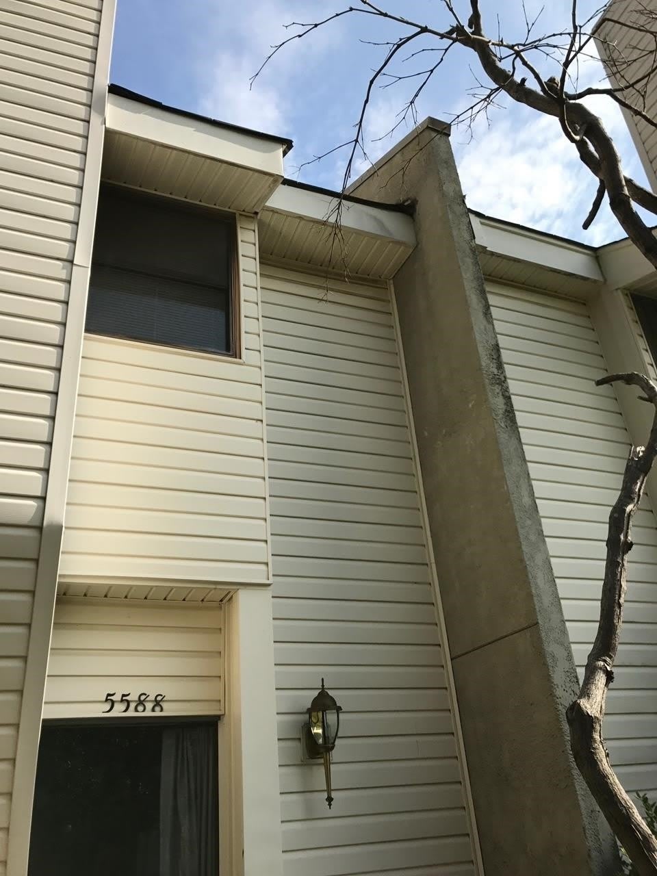 5588 CLARKE ADDRESS St – photo 1