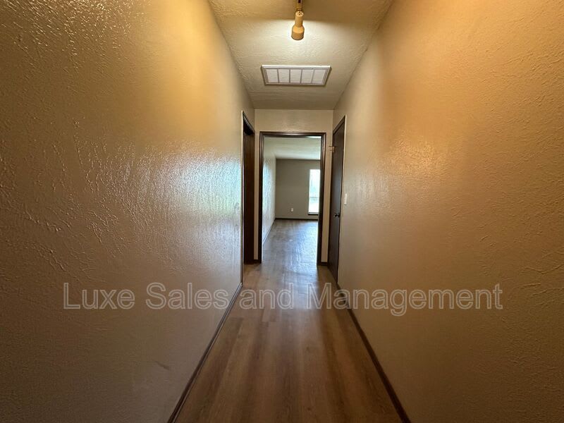 813 N Eagle Ln – photo 5